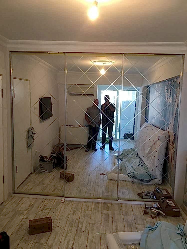 Tuana Ev Yenileme - Kristal Ayna Kapak Giyinme Odası